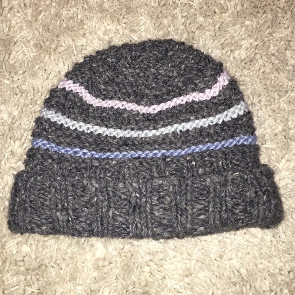 American Eagle knit beanie